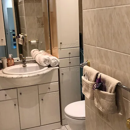 2 Pieces - Parking Apartment